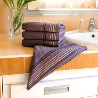 Katka dark purple